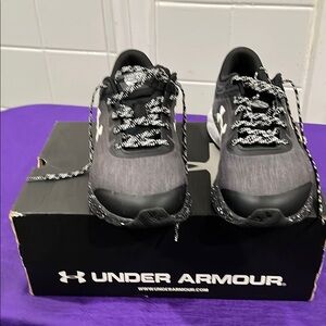 Under Armour Black and Gray Athletic Shoes woman size 11